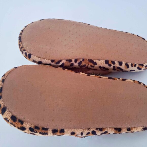 Yellow Box Furry Cheetah Slippers with Sequins LARGE - Picture 4 of 4